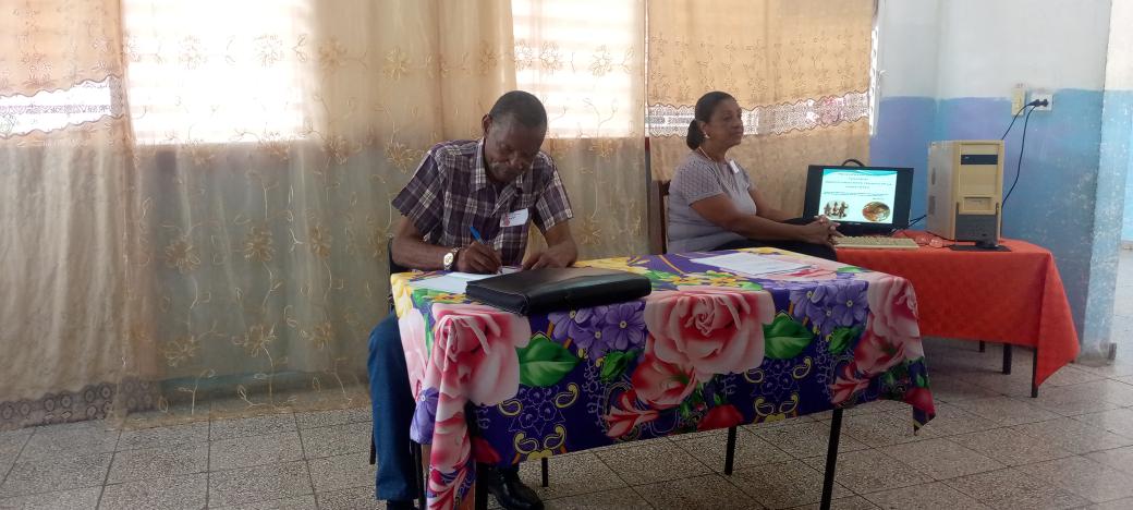 Comienza el Balance del municipio del año 2024 en La Primera Infancia con una canción en el idioma inglés por los educandos de preescolar en.#PalmaSoriano .#SantiagoDeCuba.