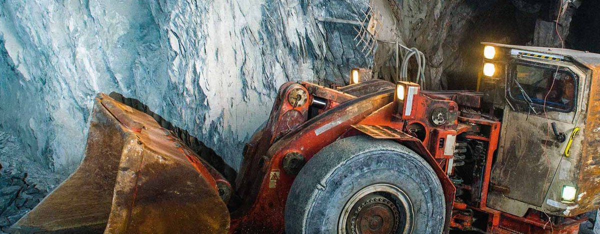 im_mining's tweet photo. ICMM members have committed to implement further measures to protect people working in underground mines against exposure to diesel particulate matter with a new commitment and DPM Good Practice Guide | https://t.co/8fbxJUpIKW @ICMM_com #miningDPMs #ICSV #sustainablemining https://t.co/6jew4uUs5R