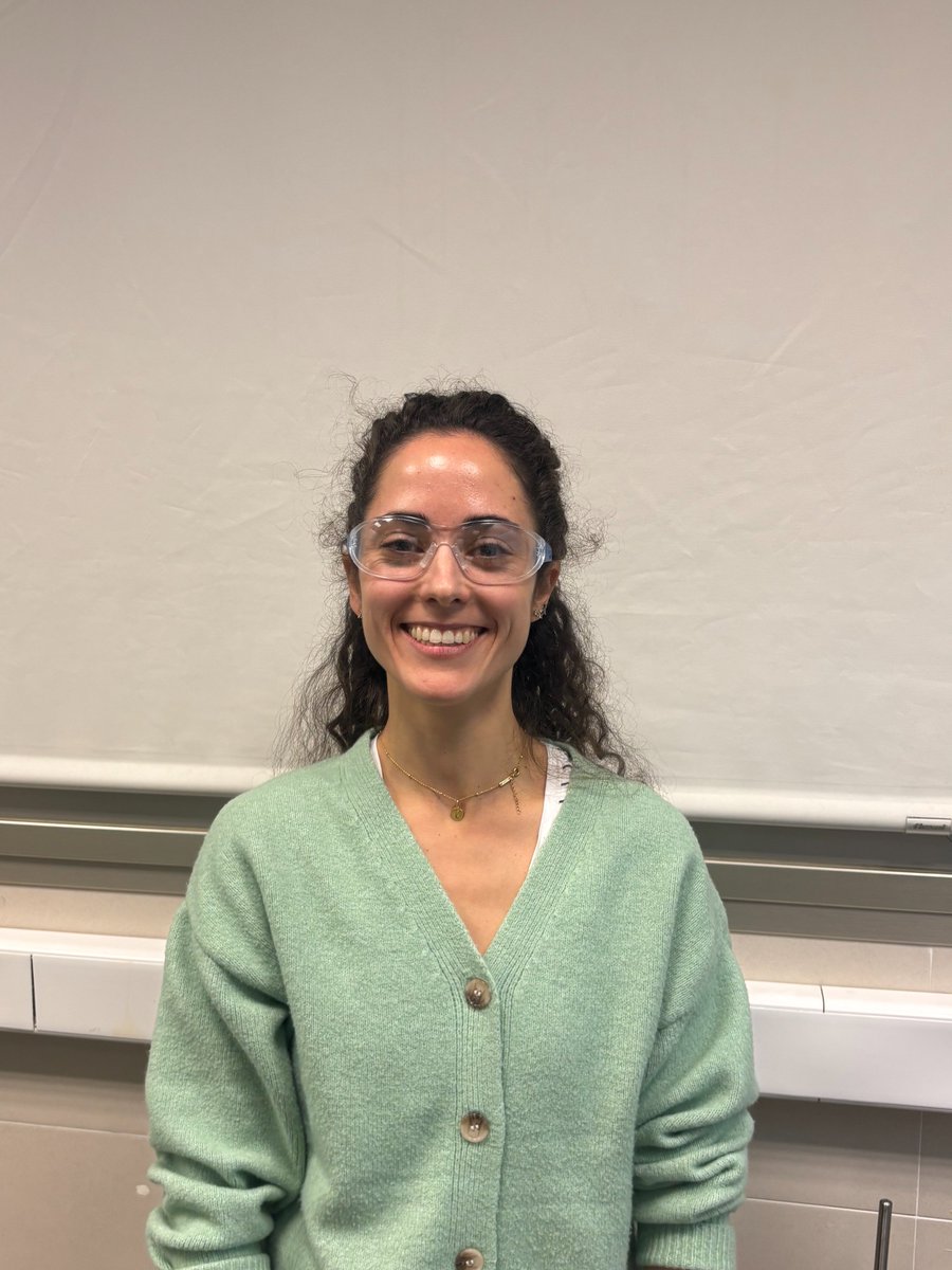 cromeronieto's tweet photo. It is my great pleasure to welcome Laura, who is joining our group as a postdoc! all the best in your new scientific adventure! https://t.co/NUGN3tbCZ2