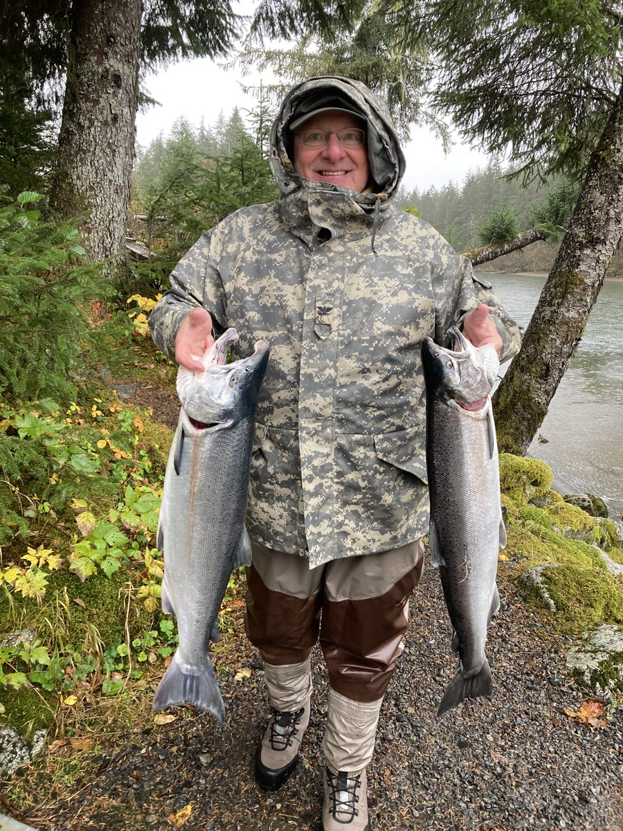 Laterallineusa's tweet photo. Some good fish and a great friend.  Thank You Lord God Almighty for friends I have had since childhood. https://t.co/Nou1hIe6MU