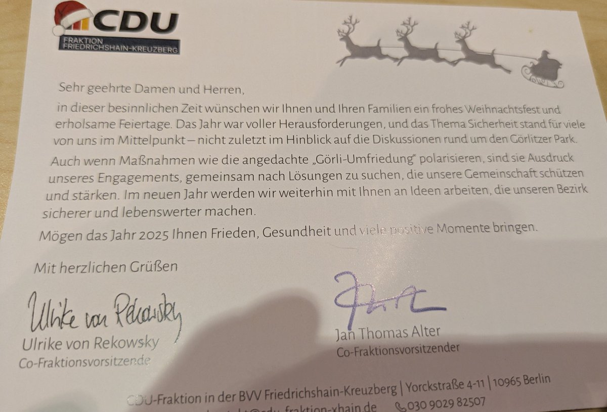 Moheb Shafaqyar (@mohebshaf) on Twitter photo .<a href="/cduxhain/">CDU Friedrichshain-Kreuzberg</a> hält den Mio€ teuren Görli-Zaun, an dem sie trotz massiver lokaler Widerstände und Haushaltsnot festhält, einfach für einen großen Gag und PR-Aktion. Verteilte zu Beginn der #BVVXhain diese Grußkarten an Verordnete .<a href="/cduxhain/">CDU Friedrichshain-Kreuzberg</a> hält den Mio€ teuren Görli-Zaun, an dem sie trotz massiver lokaler Widerstände und Haushaltsnot festhält, einfach für einen großen Gag und PR-Aktion. Verteilte zu Beginn der #BVVXhain diese Grußkarten an Verordnete