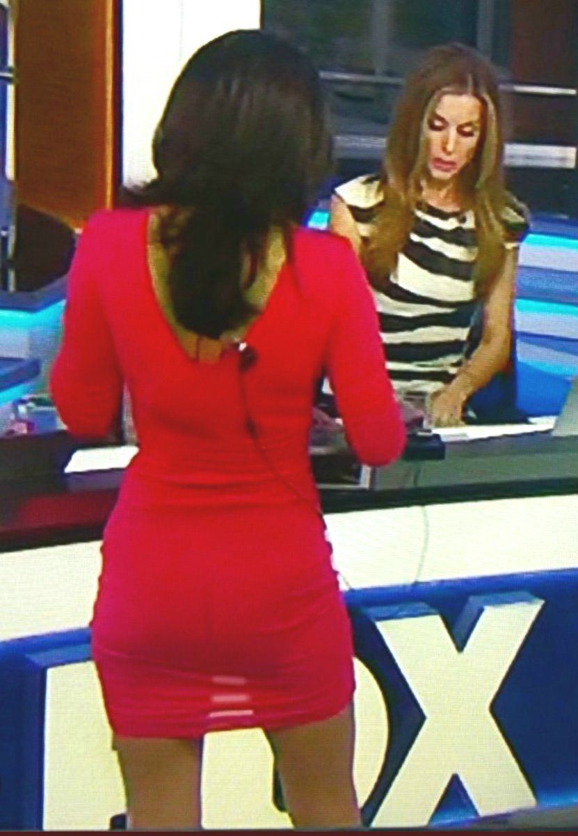 watchertv2000's tweet photo. It's looking like Christmas 🎄 😍 #HumpDaaaaaayyyy #HumpDayHappiness #MerryChristmas @sandraendotv @Araksya #HumpDaaaaaayyyy mood https://t.co/AerDddCIUN