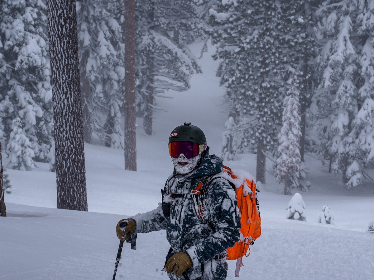 TravisGanong's tweet photo. I skied a lot of powder last season but the Tahoe Mega Storm with @codytownsend @elysesaugstad &amp; @MarieMGagnon was the best pow (maybe of our lives) 

https://t.co/dwFIgm04fS https://t.co/yfFea5x4Rf