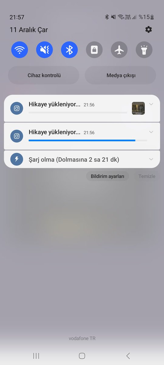 Bari story atsaydım da öyle çökseydin #instagram #instagramdown 🥺