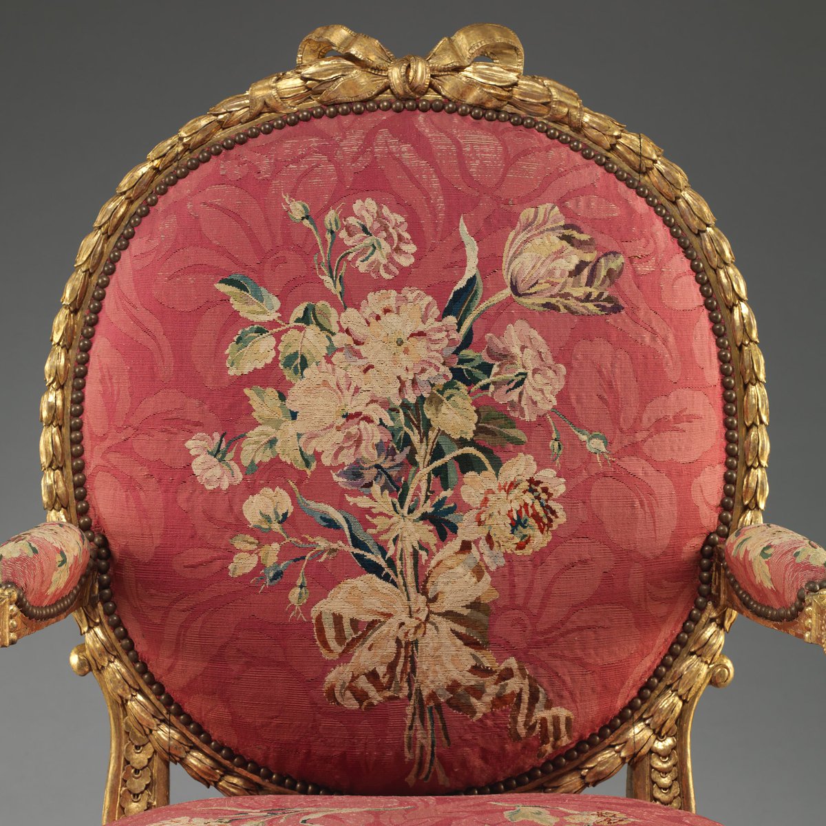 heartefact's tweet image. armchair, 1769–71.
british and french culture.