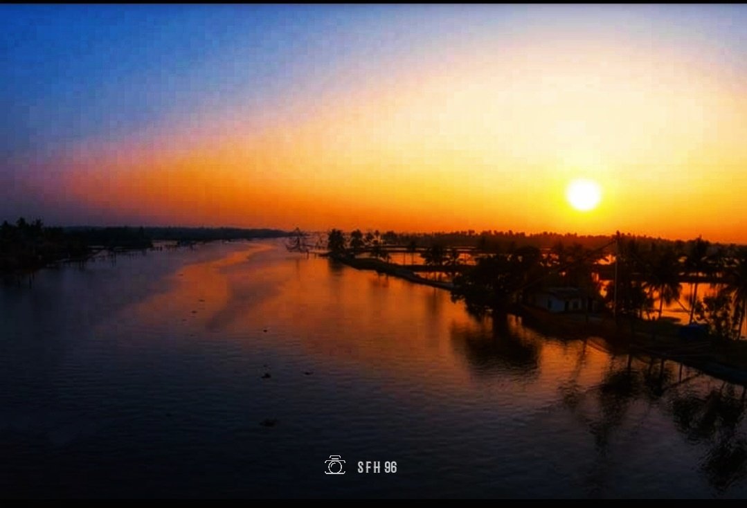 TranquilCanvas's tweet photo. "One day you will wake up and there won't be any more time to do the things you've always wanted. Do it now."
- PAULO COELHO
#Lifequotes #FavSpot #kochidiaries #Drive #Evening #vibes #humbleyourself #Happiness #photography #Shotoniphone
#Blessed https://t.co/lwQ8fJaR8V