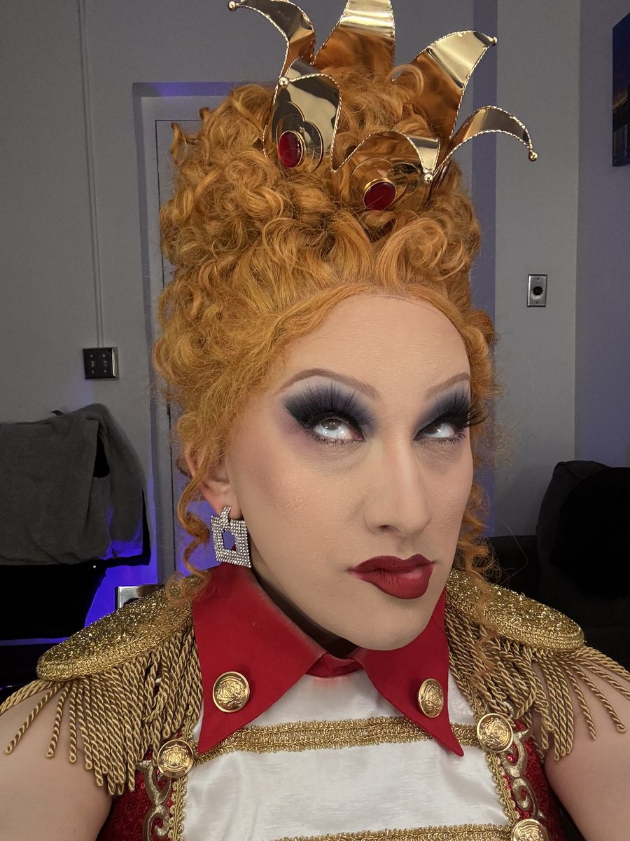 JinkxMonsoon's tweet photo. Instagram still down https://t.co/KnNPJMXDfe