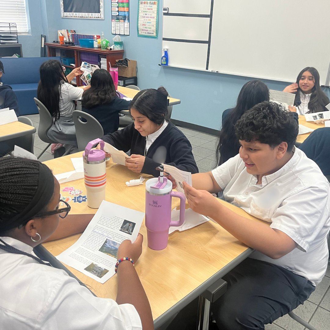 LettersPreSci's tweet photo. 📬 Letter Opening Party Highlights! ✨
This week, we’re sharing amazing moments from Mr. Patrick, Ms. Pitters, and Mrs. Kwan’s classes! 🥳💌 Students were excited to connect with their STEM pen pals, share their lives, and celebrate the power of writing! 📖💖
#STEMpenpals https://t.co/i7glmAgDiJ
