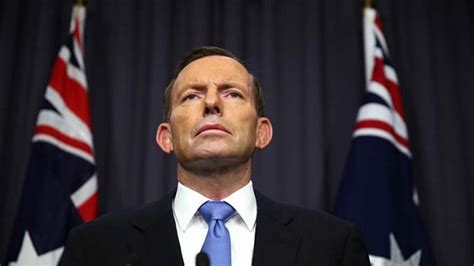 philantopical's tweet photo. @SkyNewsAust One flag, one country, one leader.
#BringBackAbbott https://t.co/JEswIVU6i3