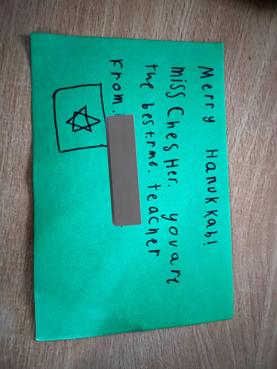AlvaRmps's tweet photo. An awesome week celebrating all things festivals! Christmas market, Hanukkah with S1 &amp; S2 and the sweetest Hanukkah card from an S1 pupil this morning 🥹 https://t.co/9qPh3VIhLC