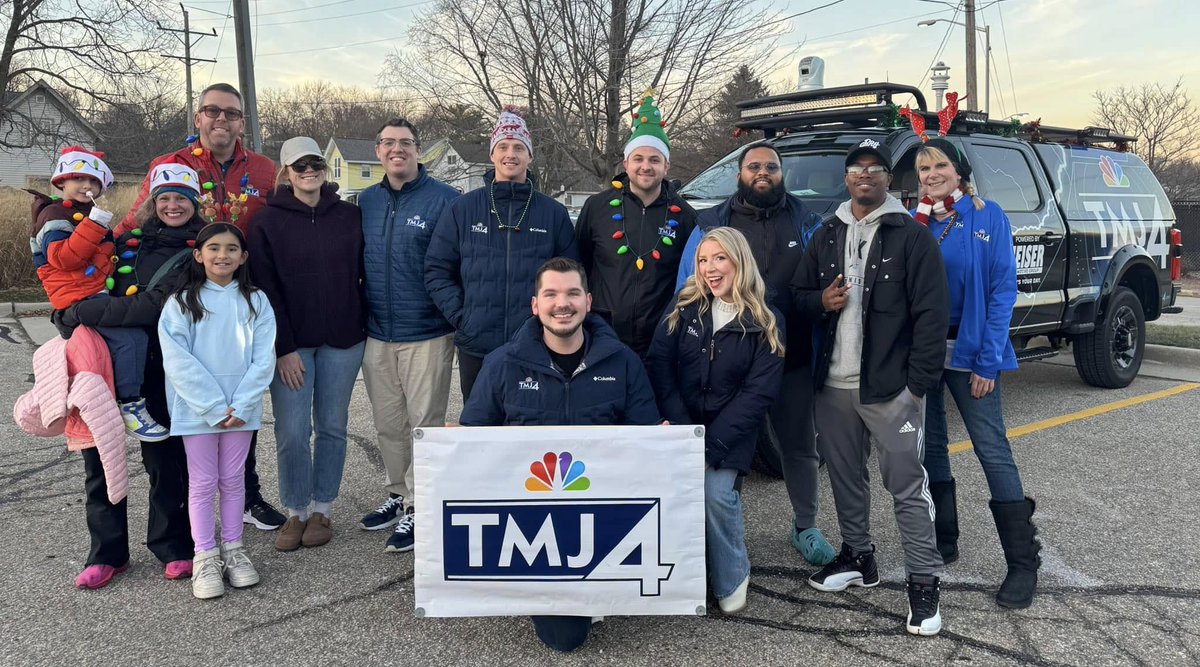Kaylee Staral (@kayleestaral) on Twitter photo It was lovely to see so many people enjoying the Waukesha Christmas Parade on Sunday. This community is truly special🎄❄️
Thanks <a href="/WaukeshaChamber/">Waukesha City COC</a> for having our TMJ4 family! It was lovely to see so many people enjoying the Waukesha Christmas Parade on Sunday. This community is truly special🎄❄️
Thanks <a href="/WaukeshaChamber/">Waukesha City COC</a> for having our TMJ4 family!