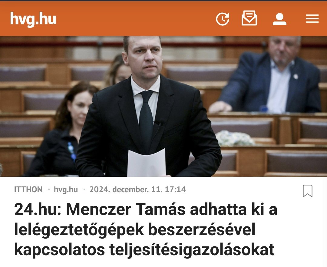 juteszembe's tweet photo. Oops... 🤣 Addig feszegette a pofonos ládát Izom, míg az kipattant... 😂 #Menczer #korrupció https://t.co/gKJNgm5sjM