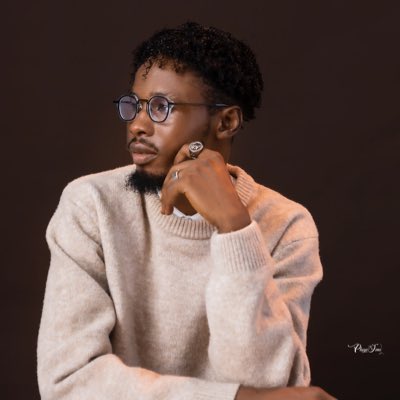 tanwaoluwafunm1's tweet photo. #NewProfilePic https://t.co/8HIWdHFK2N