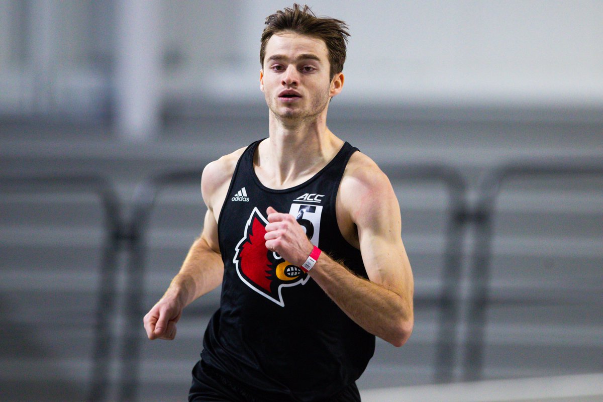 LouisvilleTFXC's tweet photo. DUB ‼️

Ryan Farrell takes the win in the 600m with a time of 1:18.49

#GoCards https://t.co/RNfKOGyWlb