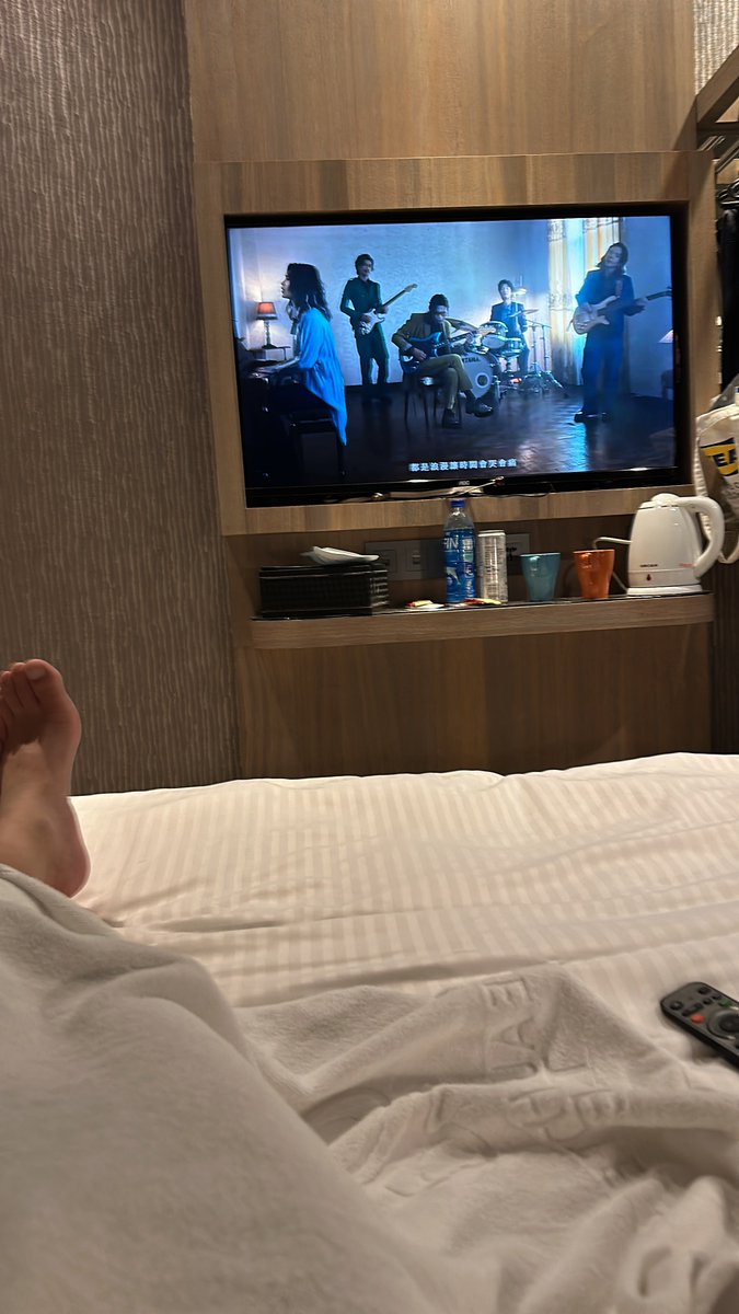 bang0857's tweet photo. 一個人的旅館...很容易emo
#天蠍#emo#佔有慾 https://t.co/jGDkdMb5Lv