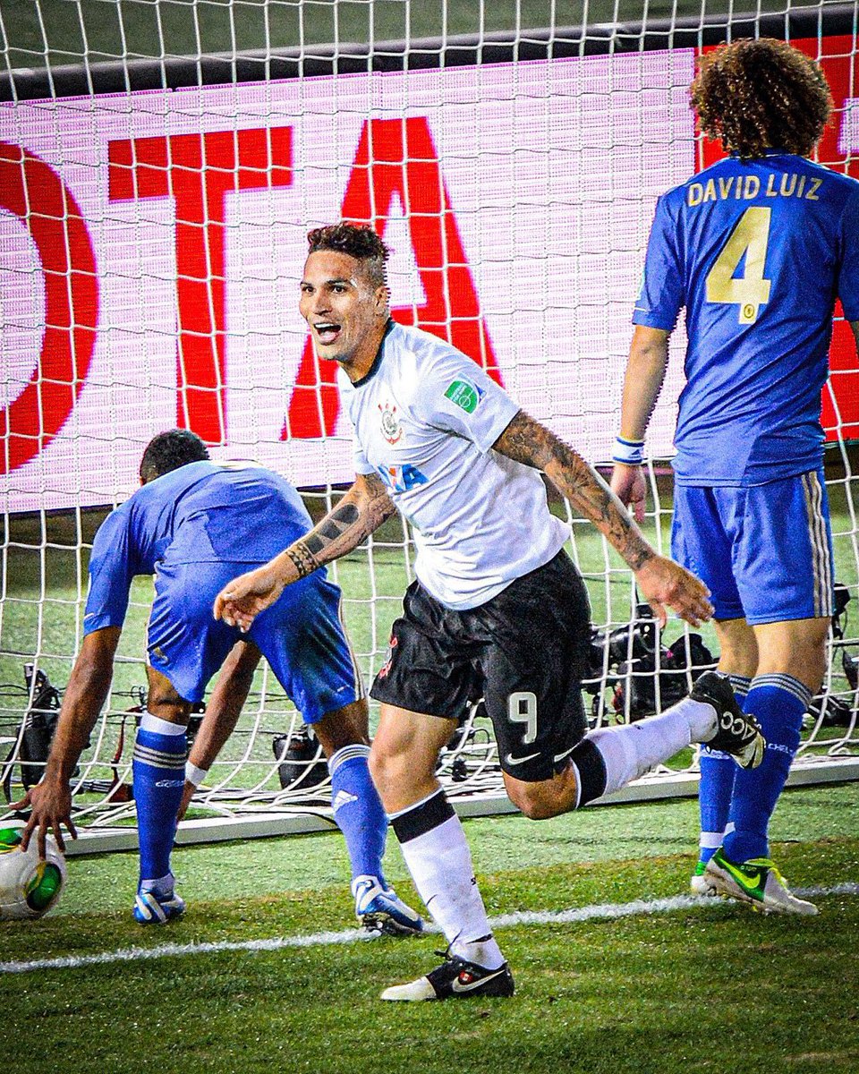 DoentesPFutebol's tweet photo. O Corinthians continua sendo o último time brasileiro a tocar o topo do mundo 🌎 https://t.co/6cCrafWHBl