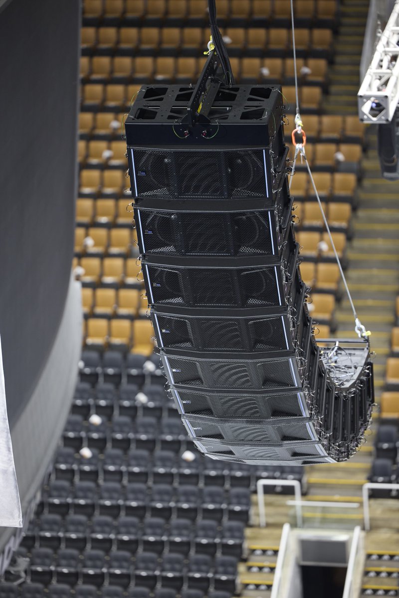 Meyer Sound (@meyersound) on Twitter photo .<a href="/ScotiabankArena/">Scotiabank Arena</a>, one of Canada’s leading sports and entertainment venues, has unveiled a major upgrade to its audio experience with a Meyer Sound PANTHER system!
Learn more here: meyersound.com/news/scotiaban…
Photo Credit: Neal Burstyn .<a href="/ScotiabankArena/">Scotiabank Arena</a>, one of Canada’s leading sports and entertainment venues, has unveiled a major upgrade to its audio experience with a Meyer Sound PANTHER system!
Learn more here: meyersound.com/news/scotiaban…
Photo Credit: Neal Burstyn