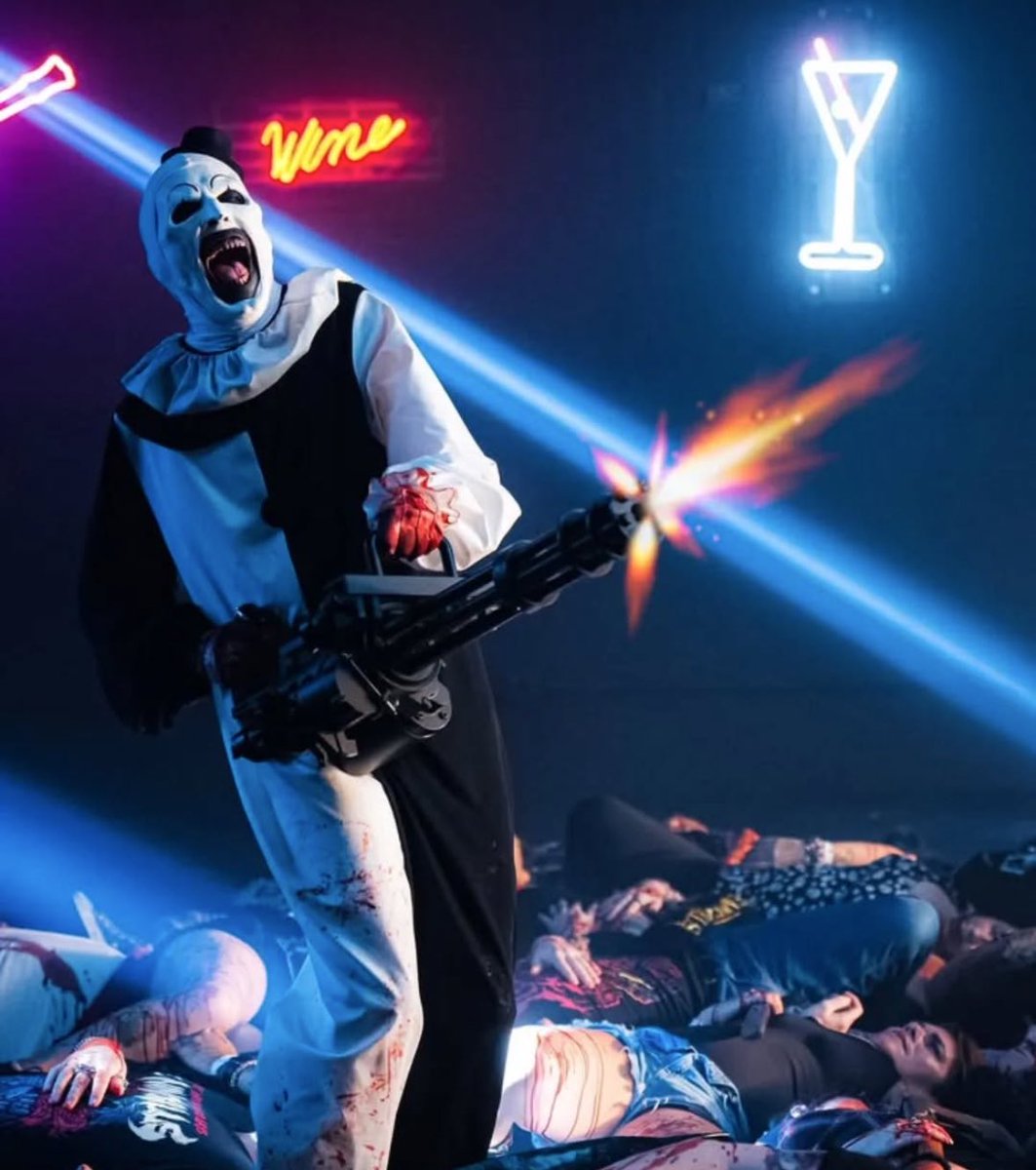 KryptKeeper21's tweet photo. Art the Clown in Ice Nine Kills' "A Work of Art" 🪓🩸🎸 https://t.co/bXyNwrys5e