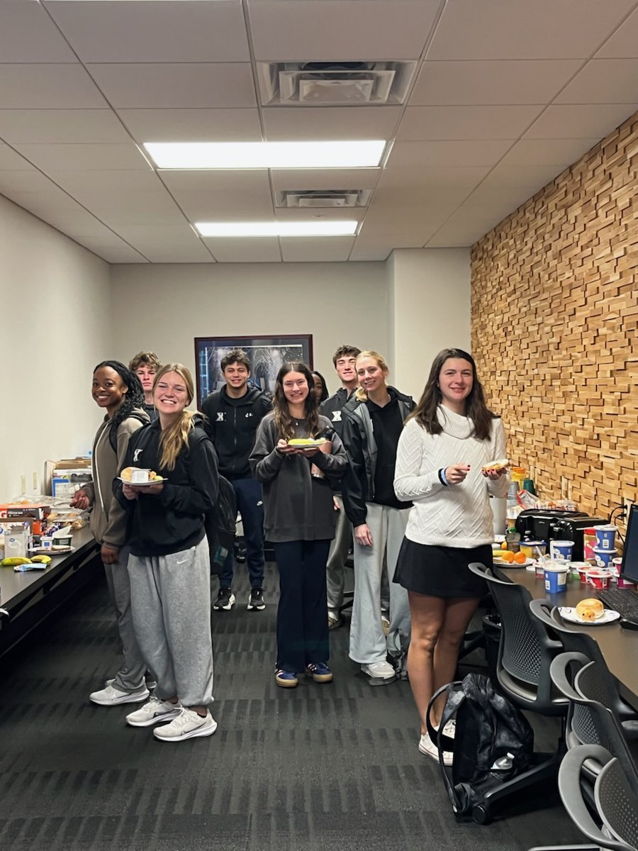 XU_SAASS's tweet photo. Thanks to all of the athletes that had breakfast with us on Monday! We know that you aced your finals📚 https://t.co/shHz8NbF5l