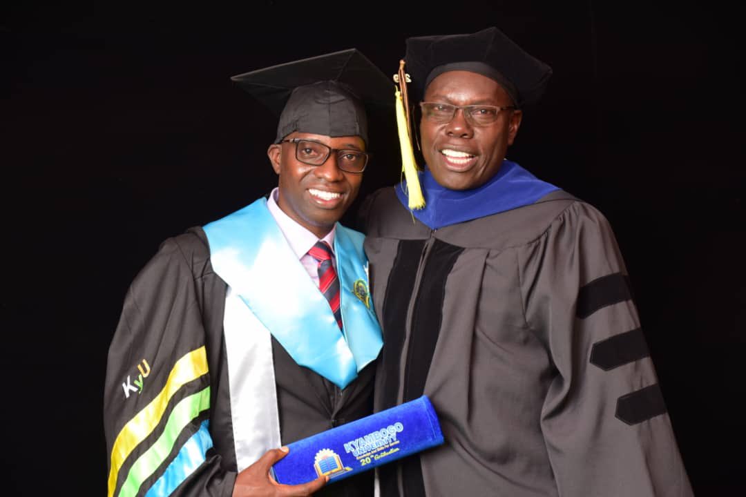 KyambogoArts's tweet photo. Through the CABUTE program, in collaboration with the University of Bergen and the University of Norway of Applied Sciences, Rogers Mpoza and Lydia Basemera graduated with MA degrees in Music Education. We’re grateful for this collaboration. Congrats to both! 🎓👏  #KyU20thGrad https://t.co/nFBzSxl2zx