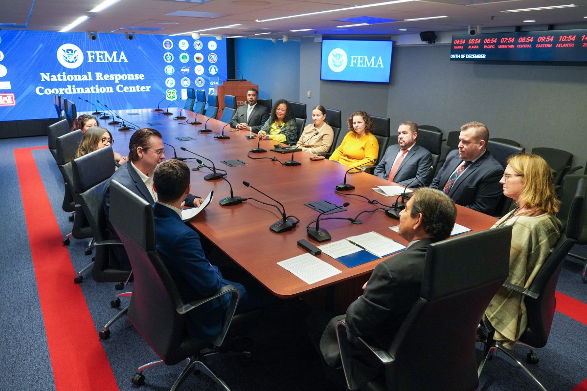 fema's tweet photo. Today, @FEMA_deanne &amp; other members of our staff met with @LULAC leadership to conduct a ceremonial signing of a memorandum of agreement &amp; discuss a way forward in supporting equity in preparedness. https://t.co/WxHtuI9Saq