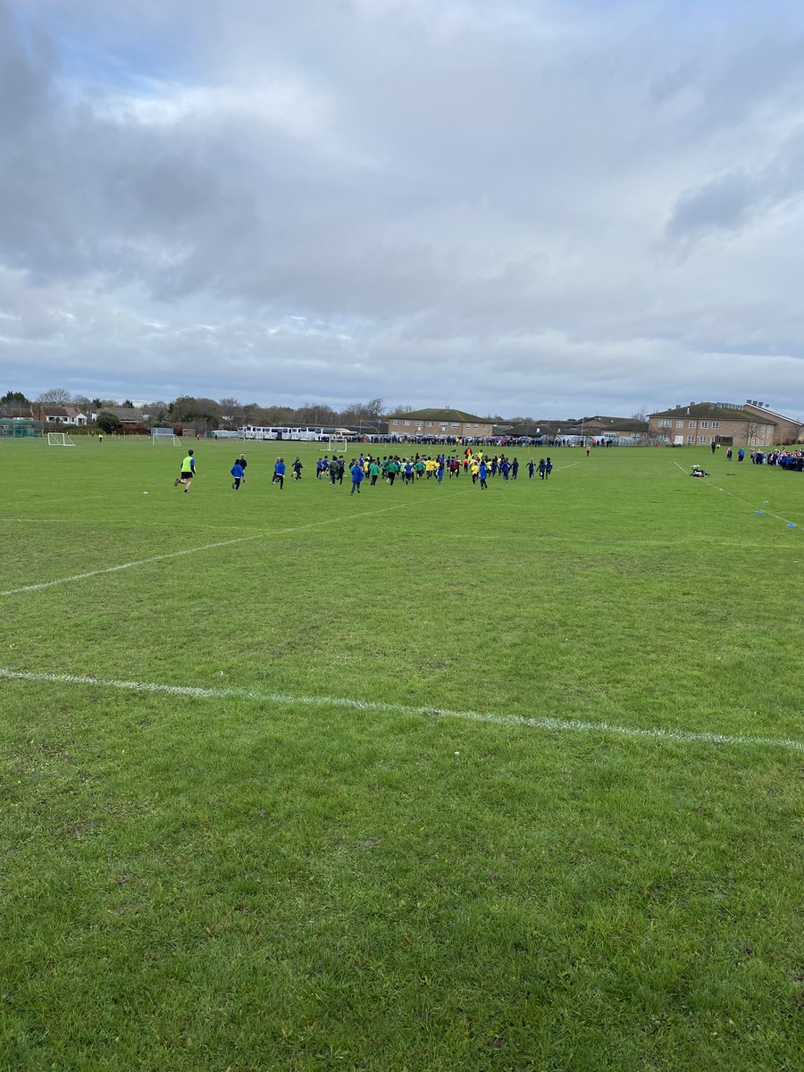 PeColeridge's tweet photo. It’s the biggest event of the year Cambridge Coleridge Primary Cross Country  🏃‍♀️ event with over 700 runners involved from 26 Primary schools. So much grit and determination on show. Special shout out to the Coleridge sport leaders for marshalling @UnitedSport1 @Coleridge_Edu https://t.co/HQ0u4lUhfB