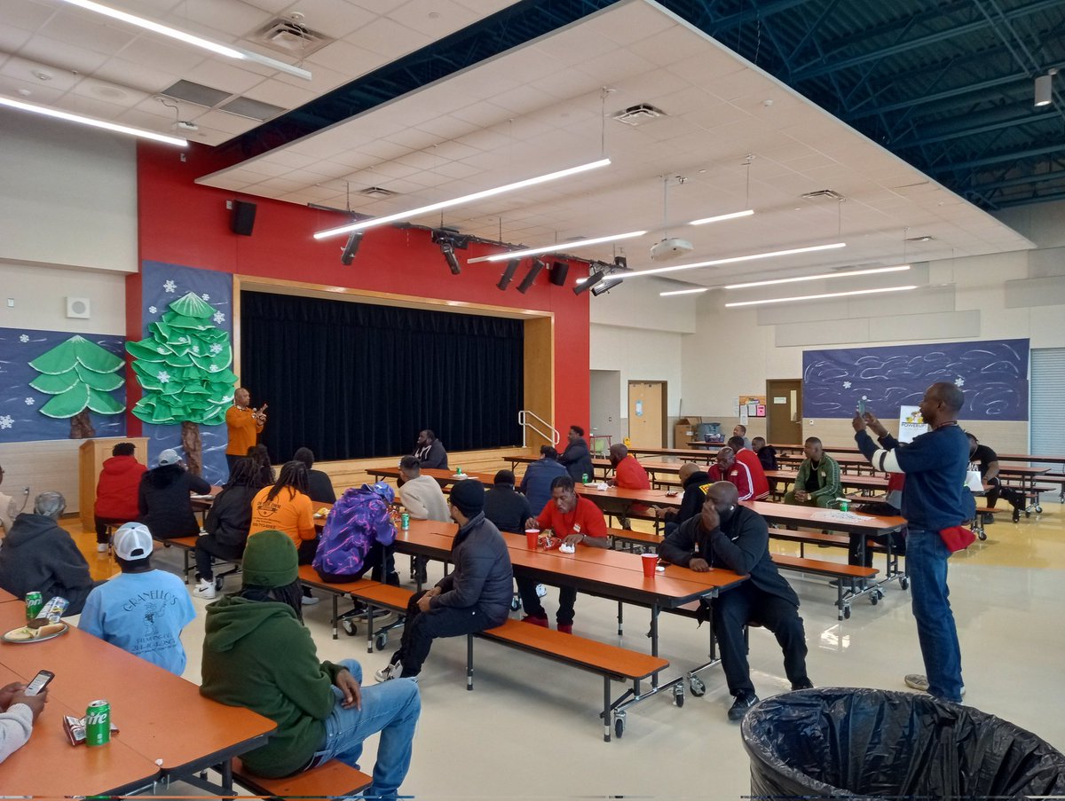 CreditHelping's tweet photo. We are greatful to have Dad's that can support the mission. #PRELancaster
#LISD
@kimbernique https://t.co/VXmAJj3hgc