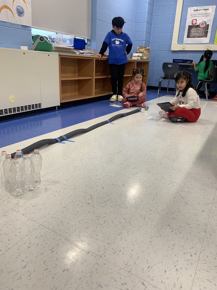 Christine Aruanno tweet media