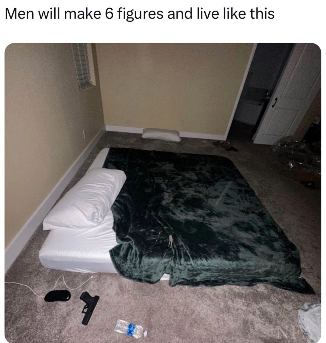 DudespostingWs's tweet photo. There is nothing wrong with this picture https://t.co/9ruzdI0K8u