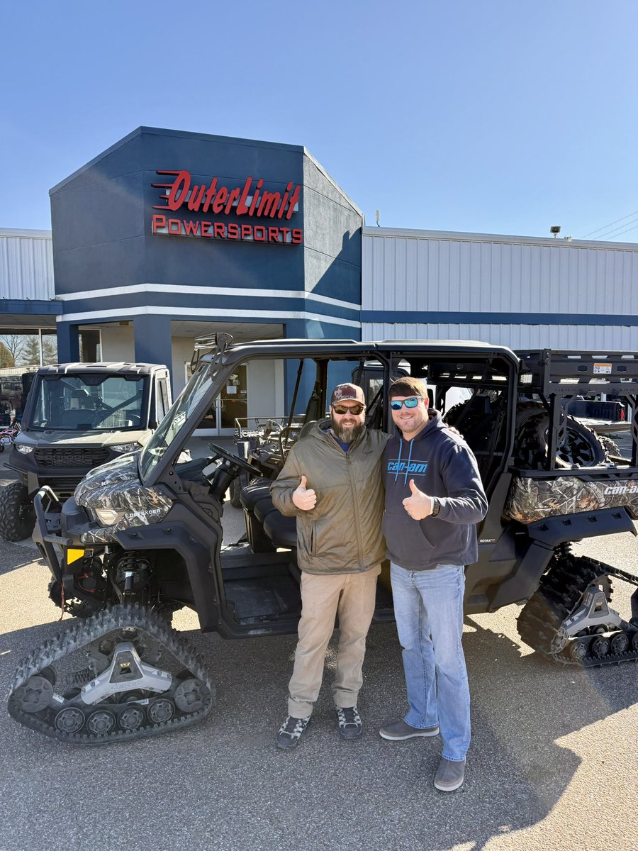 SpecOpXcursions's tweet photo. @OuterLimitPower and @CanAm present, Freedom Friday!!!! 💥 💥 💥 

#BRP #Canam #BRPAdventureByDesign #outerlimitpowersports #OLP #specialopsxcursions #sox #givingback #supportourtroops #OutdoorAdventures #specialforces #specialoperations #SF #SOF #morethanahunt https://t.co/O1emlJFRn6