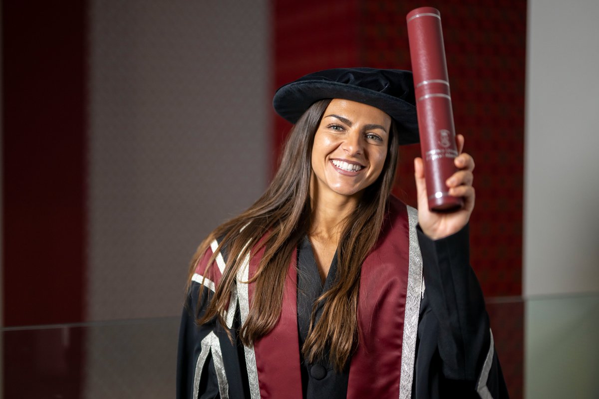 It was a privilege to celebrate Lizzie Daly, renowned wildlife biologist, broadcaster, and passionate advocate for conservation, as she received an honorary fellowship from Swansea University today.

Llongyfarchiadau, Lizzie! 🎉