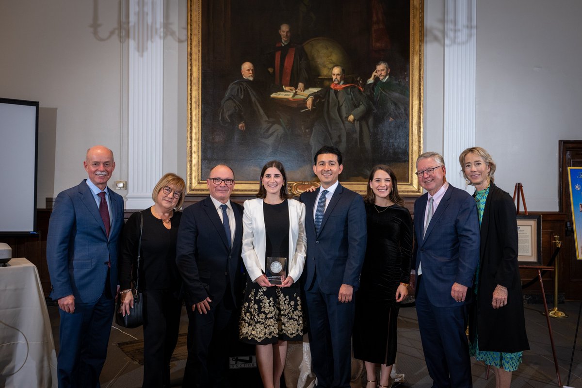 Johns Hopkins Neurosurgery tweet media