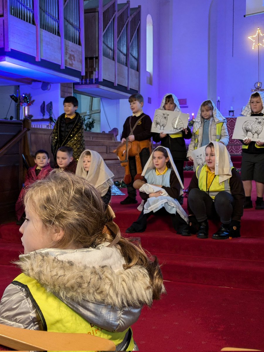 EastfieldPSHull's tweet photo. Year 4 are feeling festive after visiting the church this week to learn about how Christians celebrate Christmas #eps4AB #eps4SW #eps4GM https://t.co/9aIx0fI4Gf