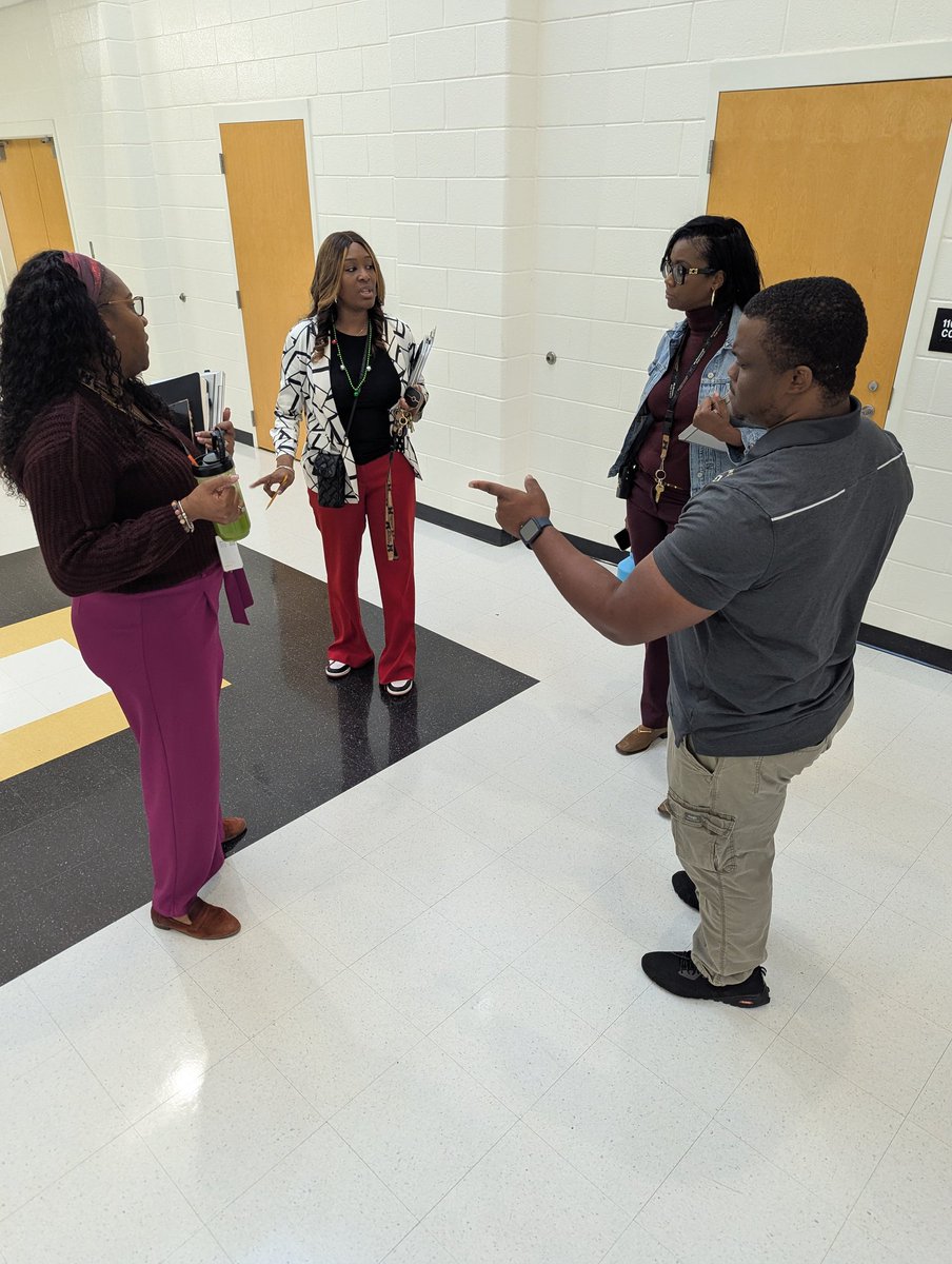 MHS_WarHawks's tweet image. Divide &amp;amp; Conquer! 

As we close out the semester and wrap-up EOPAs, EOCs, GMAS &amp;amp; other makeup assessments, our admin team continues to collaborate to ensure highly effective classroom instruction is ongoing through the final bell of the semester!

#StillWinning
#WarhawkPRIDE🦅