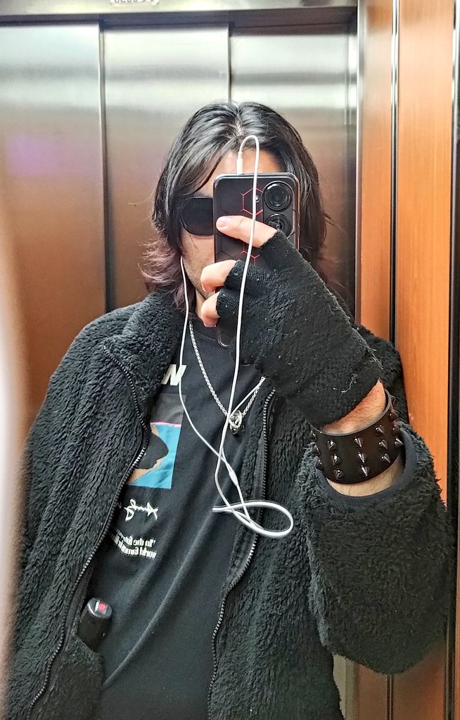 Aetzax's tweet photo. Hasta que xfin recupere mi cuenta https://t.co/qqXUNhcS3V