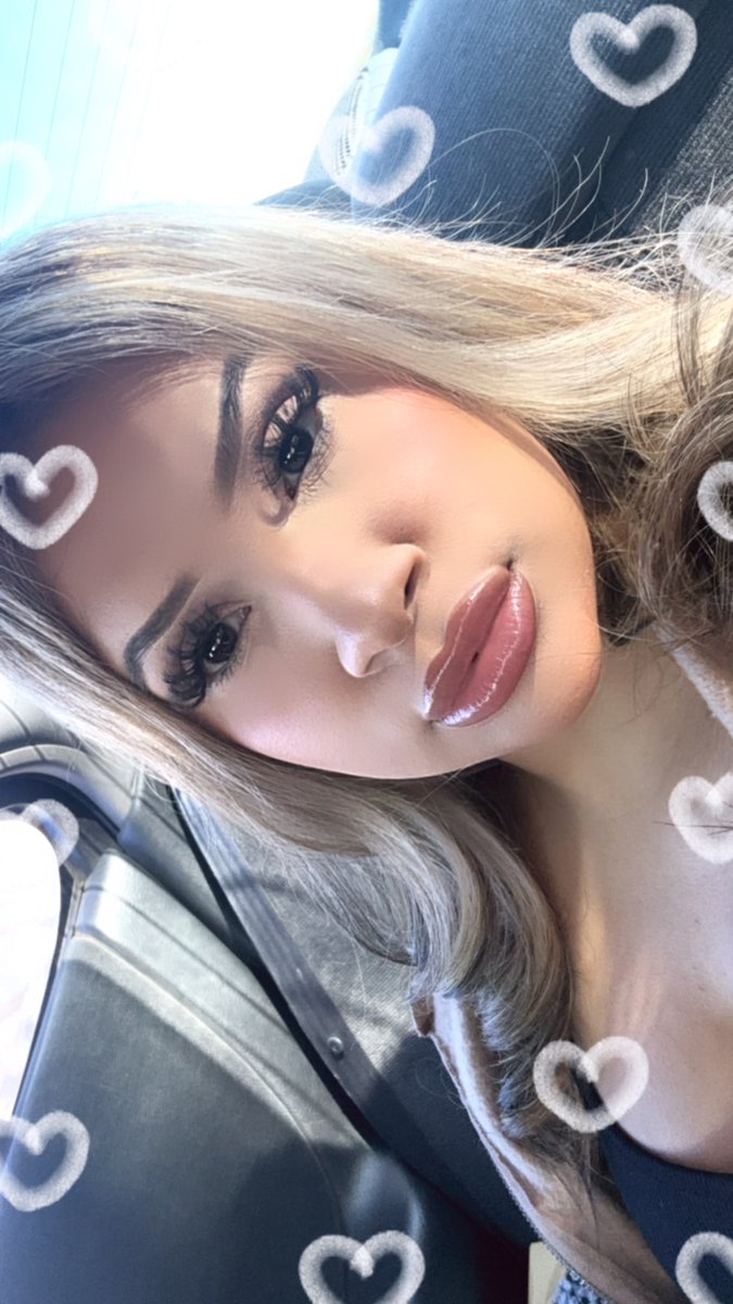 prettyassemily's tweet photo. I wish I had a sugar daddy 😩😩 https://t.co/QbkrL829us