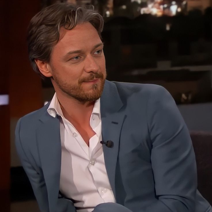 8thstar's tweet photo. - #CHERIK AU
Erik and Charles are Professors at a university, Erik is a geopolitics Professor, and Charles is a genetics Professor. Both are part of the Mutant Rights Association of the uni. Erik is sure that Charles hates him while Charles has been flirting with him for weeks https://t.co/dB5A5HLnBi
