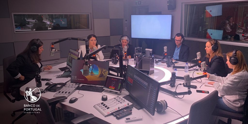 Participação da Vice-Governadora do <a href="/bancodeportugal/">Banco de Portugal</a>, <a href="/ClaraRaposoBdP/">Clara Raposo</a>, no programa Consulta Pública da Antena 1

🔗bportugal.pt/intervencoes/p…