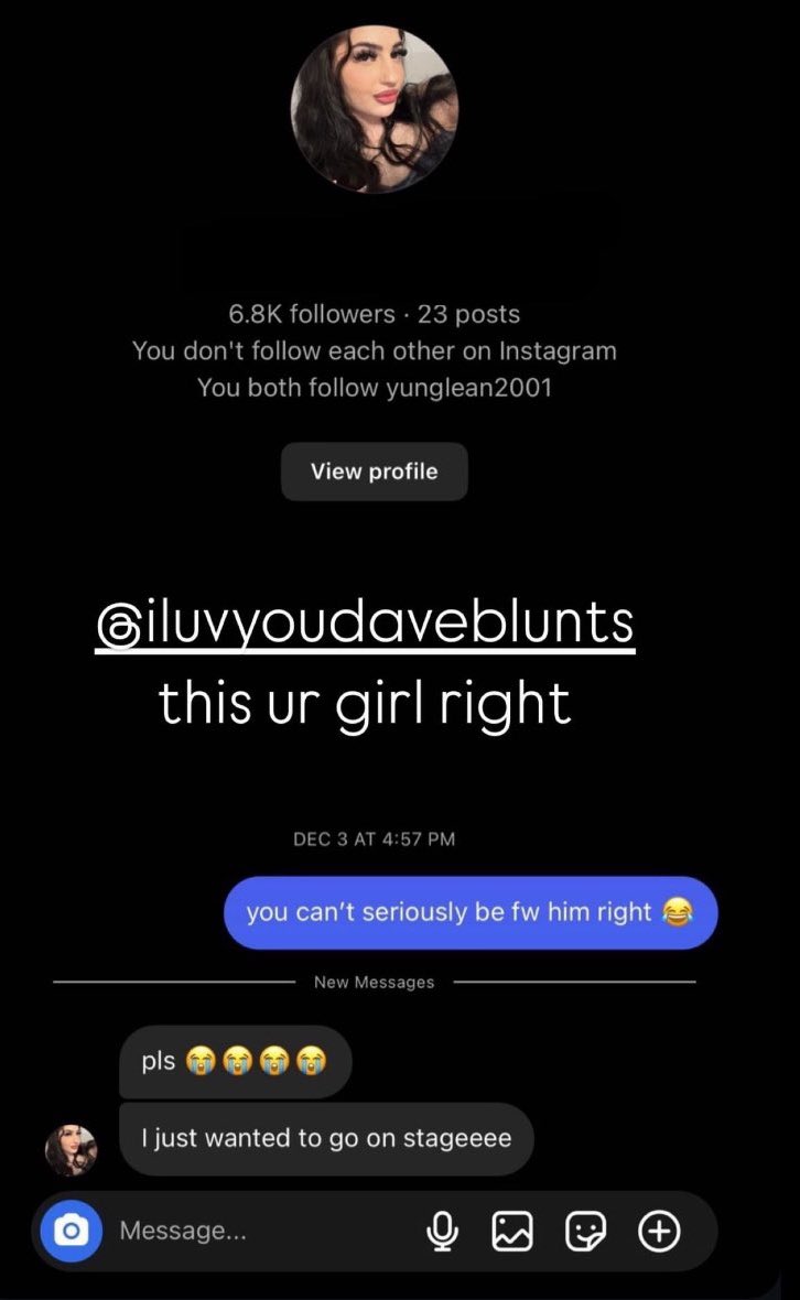 scubaryan_'s tweet image. Dave Blunts “girlfriend” says she basically used him to get on stage… 😭💔