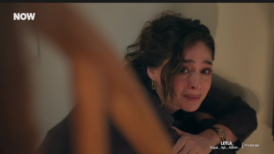 t_kalbi's tweet photo. Civan ve ipek'in ağlayarak birbirine sarılması, Leyla'nin onları dinleyip sessiz sessiz ağlaması. Çok güzel sahneydi 🥹🤏
#LeylaHayatAşkAdalet https://t.co/C0JWoPGjum