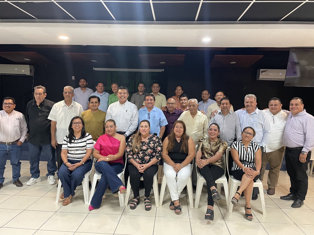 HRaulCabrera's tweet photo. Fui invitado por el Pastor Raúl Manrrique Pte. del Consejo de Asociaciones Religiosas De Tab. A.C. a su asamblea, se abordaron temas para el fortalecimiento de las comunidades religiosas. https://t.co/rHmscsfAhV