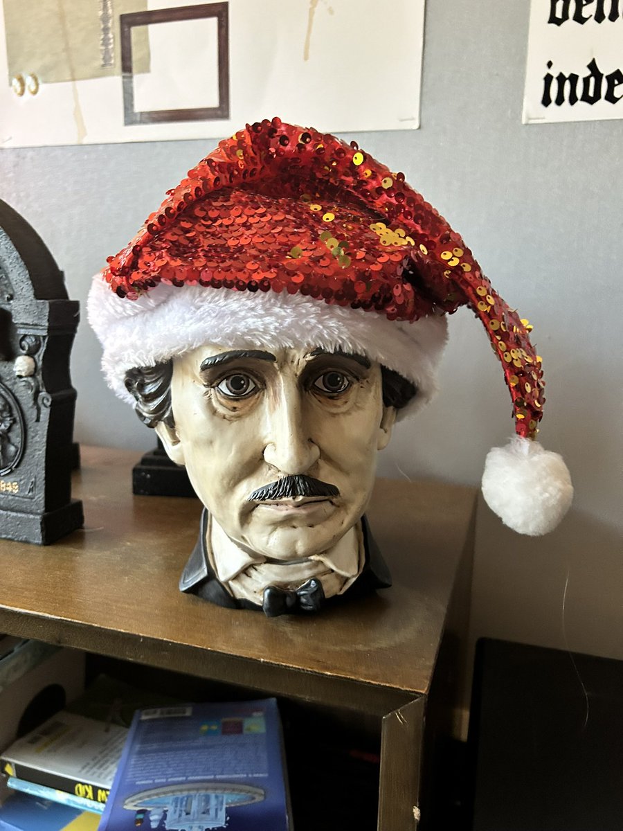 MsStoneELA's tweet photo. One of my students felt that Edgar needed a little holiday spirit and brought in some sparkles! https://t.co/9skfOft5UV