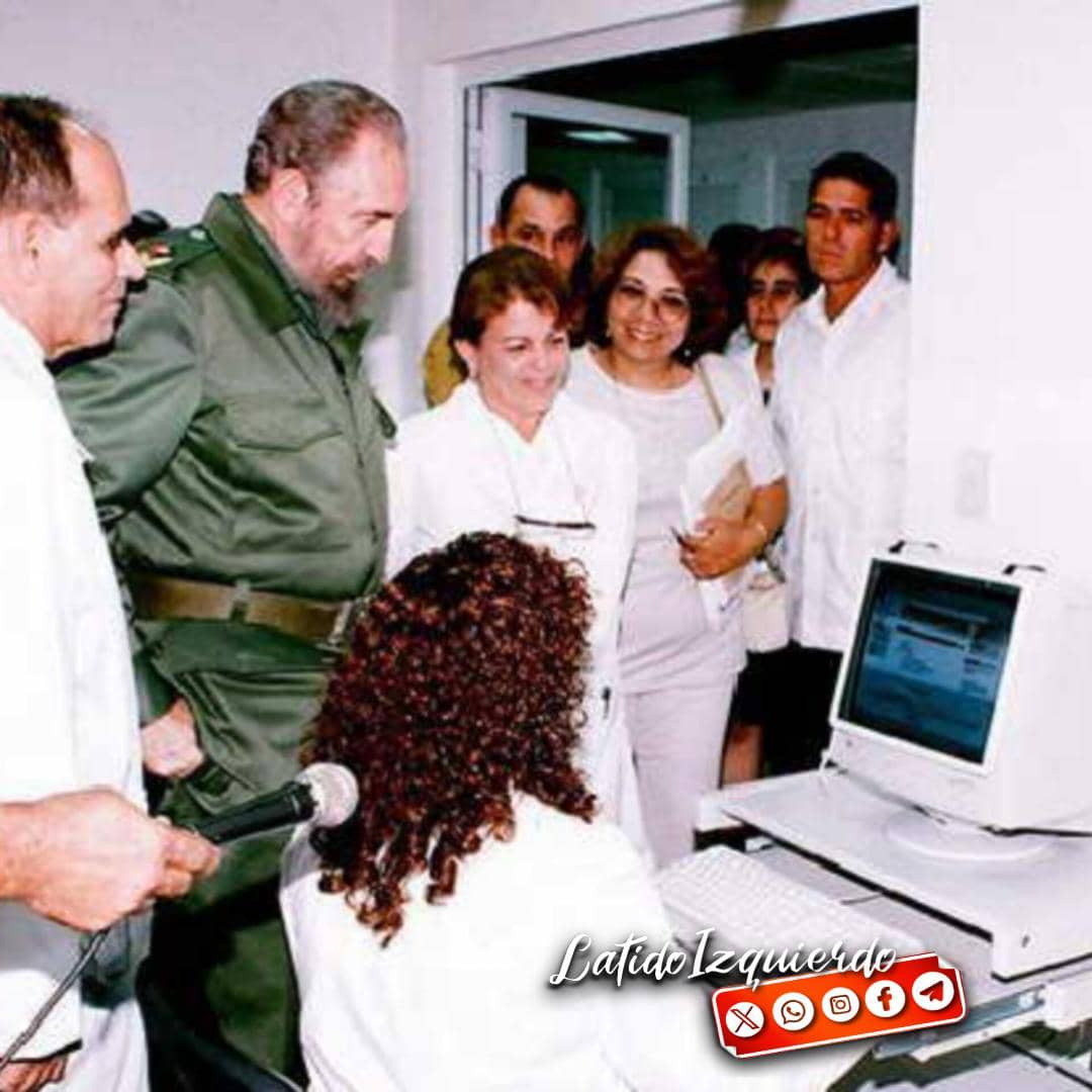 ✍️ “(…) tenemos que emplear la ciencia y la técnica: no para destruir sino para crear, para vencer la pobreza, para proteger y prolongar la vida, para llevar el bienestar al hombre”.

Nuestro #FidelEterno y su gran visión del futuro.

#IzquierdaLatina
#LatidoIzquierdo