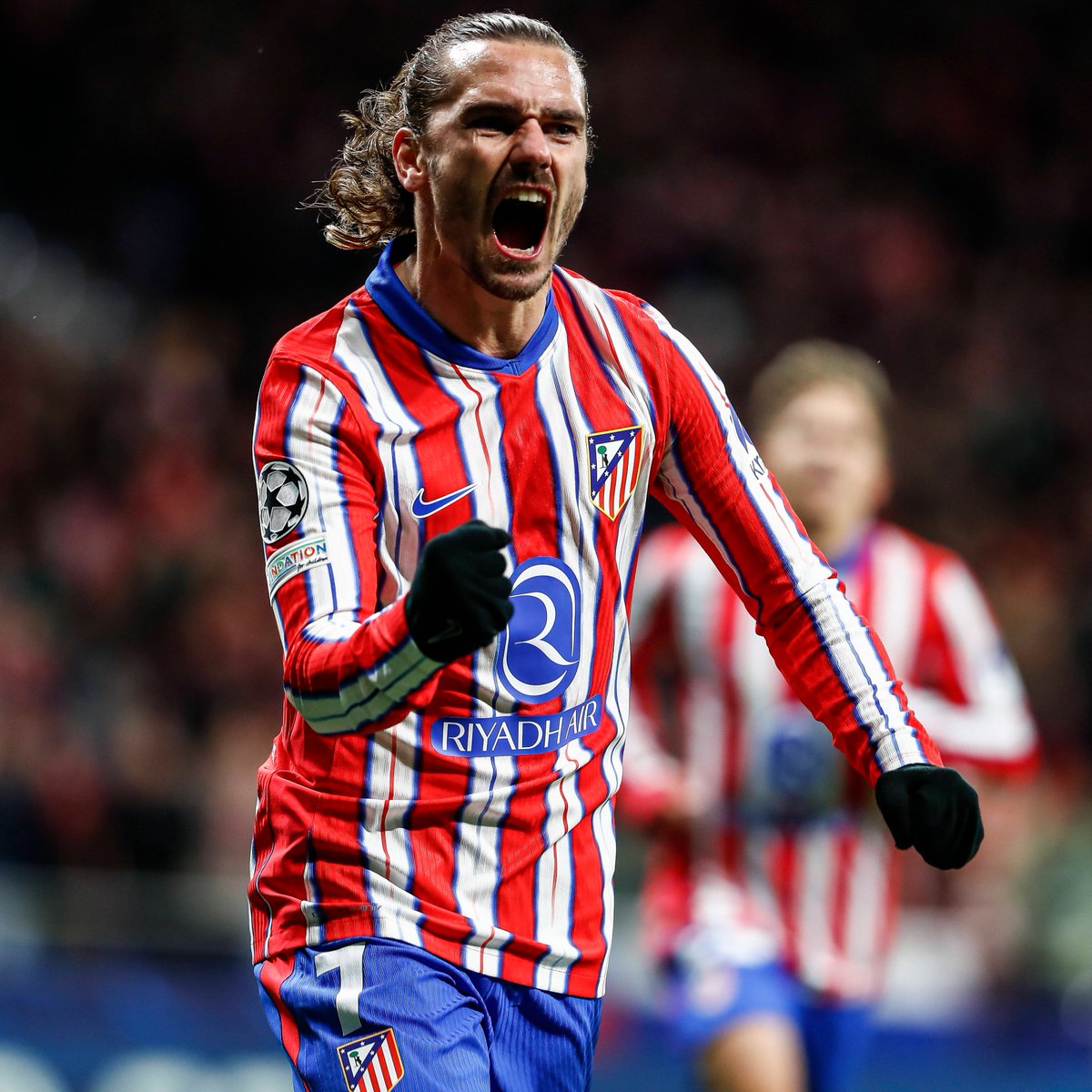 Sofascore's tweet photo. 🌟 | PLAYER OF THE MATCH

Antoine Griezmann v Slovan Bratislava:

⏱️ 73' played
👌 52 touches
⚽️ 2 goals
🎯 3 shots/3 on target (0.88 xG)
👟 35/37 accurate passes (0.09 xA)
💨 1/2 successful dribbles
⚔️ 2/4 duels won
📈 8.9 Sofascore Rating

Another Atlético win (3–1), another excellent display by their star man! 💫

#UCL