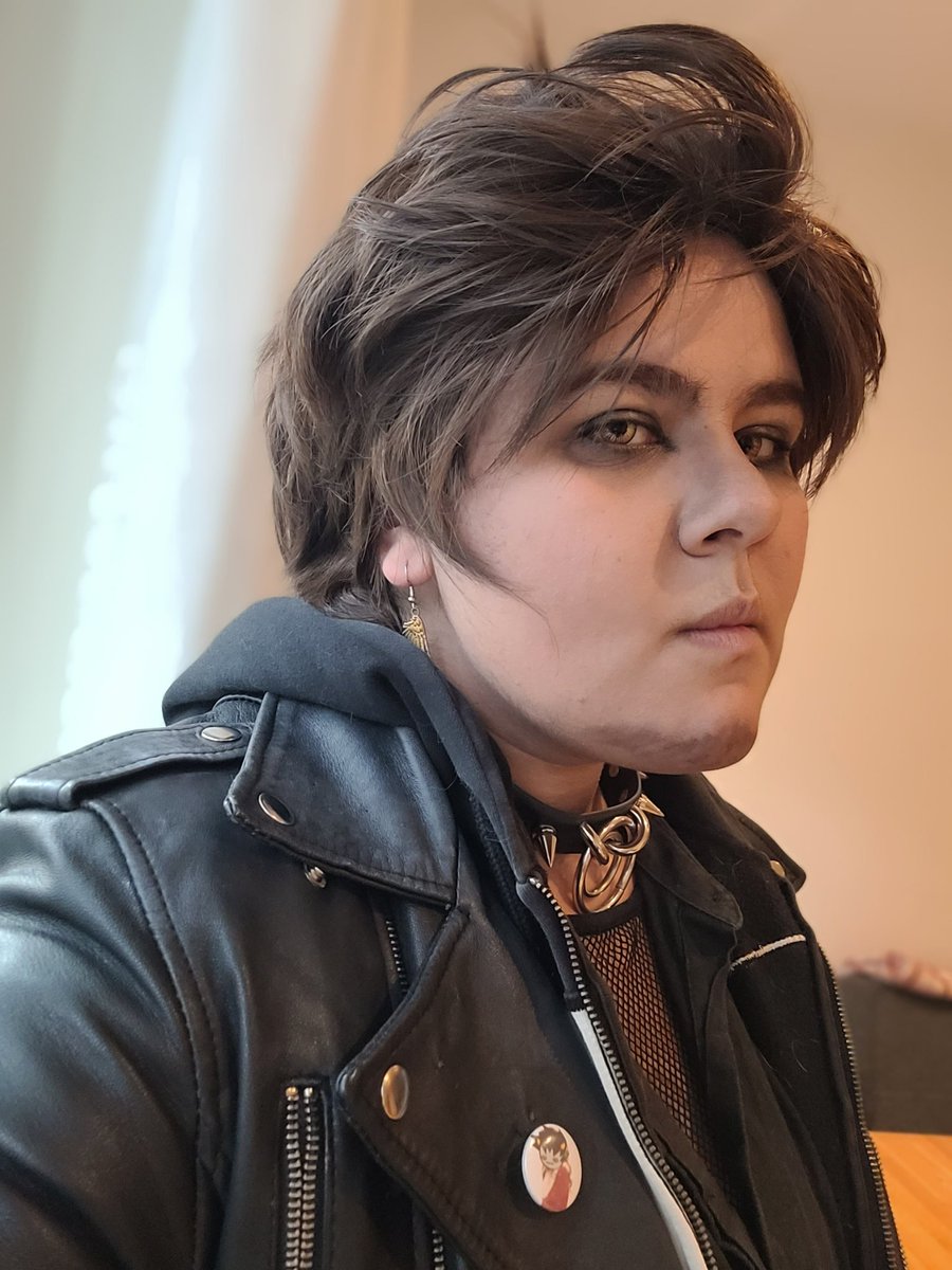 Deadlyartisan69's tweet photo. First Man who? First Man ME 🎸🤘🏼

#HazbinHotelAdam #HazbinHotel #hazbinhotelcosplay #adamsapple https://t.co/CNokmUKwNY