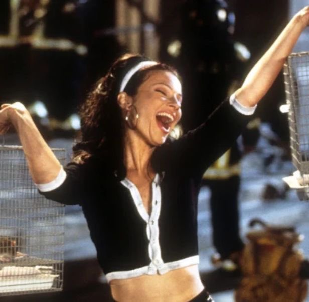 aquariusbby6's tweet photo. Fran Fine, the fashion icon that you are 🐆 https://t.co/w4xf29fDoV