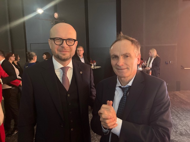 Kolejna bardzo dobra rozmowa z wiceprezydentem Jakubem Mazurem. Wrocław, jako start-upowa stolica Polski, jest idealnym partnerem dla Berlina. Powinniśmy wykorzystać te możliwości w przyszłym roku!