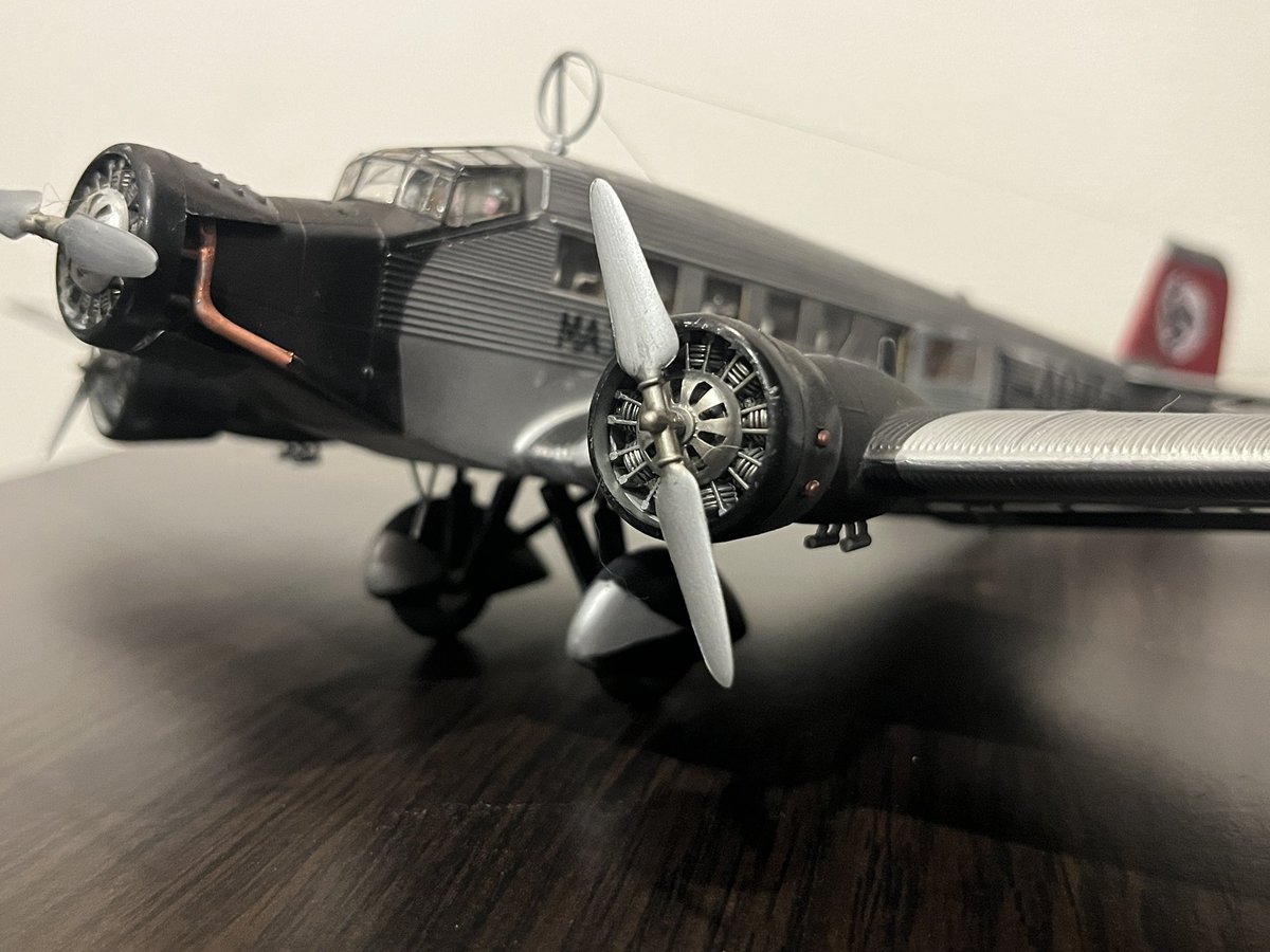 KTMatjOliva's tweet photo. Some pictures of Junkers and lets move to the next project! @ItaleriModelKit 1/72 #scalemodel #scalemodeller #jffscalemodels https://t.co/eL4piuMuRY