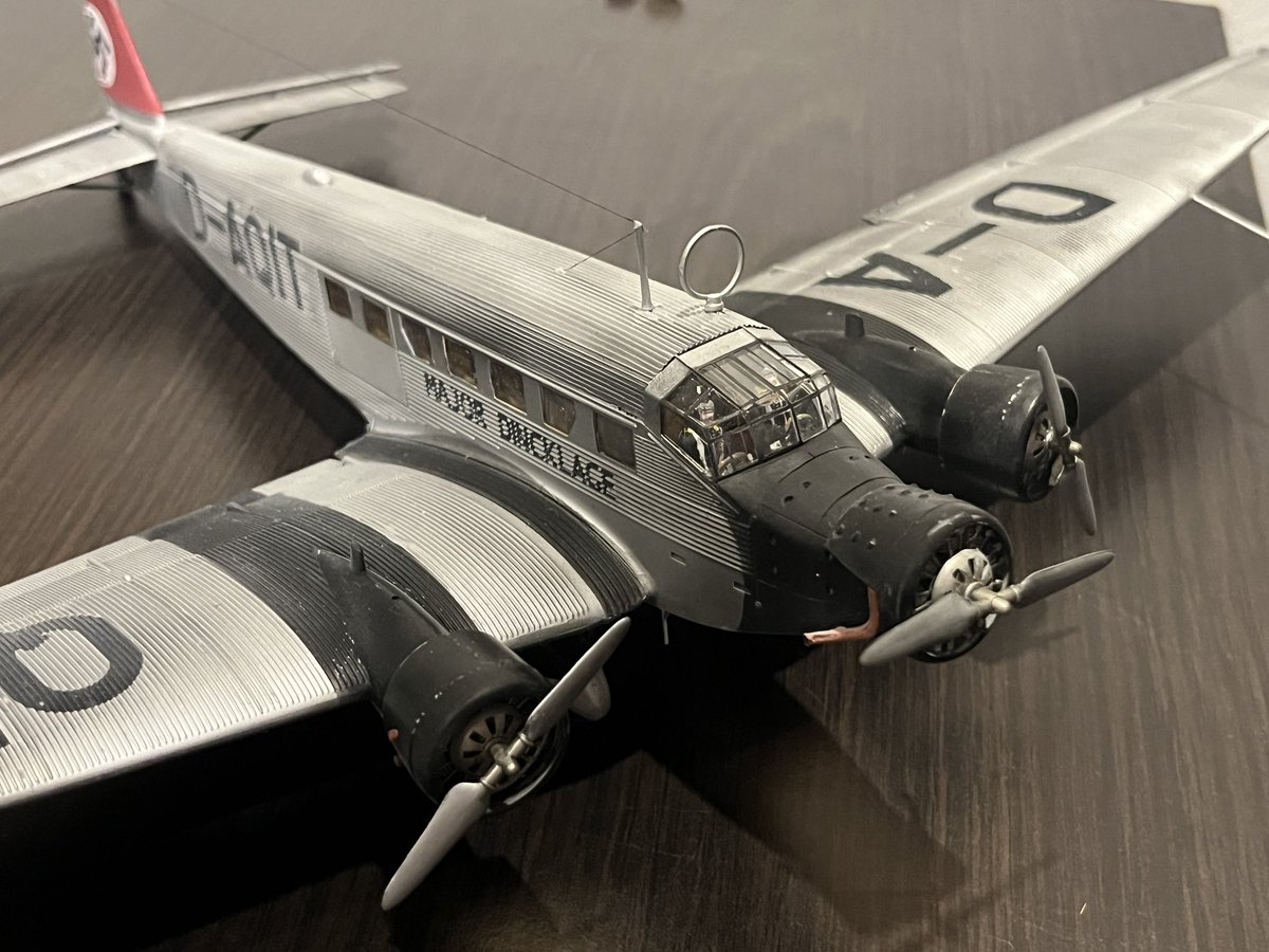 KTMatjOliva's tweet photo. Some pictures of Junkers and lets move to the next project! @ItaleriModelKit 1/72 #scalemodel #scalemodeller #jffscalemodels https://t.co/eL4piuMuRY