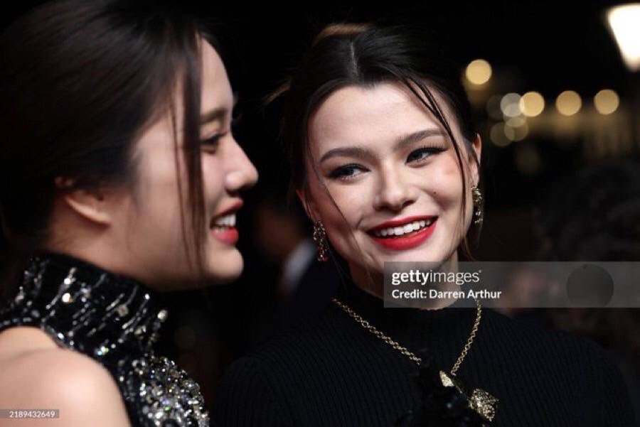 TheCraniumGL's tweet photo. They embody the pride of Thailand, serving as esteemed representatives of Thai women who have become famous worldwide.

So pretty, So perfect and So proud

#FreenBeckyxRedSeafilm
#FreenXRedSeaFilm
#BeckyXRedSeaFilm https://t.co/7xHBc21S0i